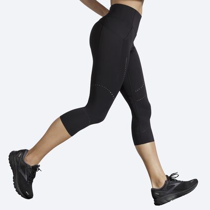 Women's Black Carbon Fiber Capri Leggings - Women's Activewear