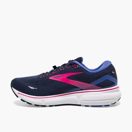 Side (left) view of Brooks Ghost 15 GTX for women