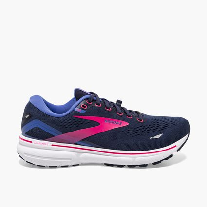 Side (right) view of Brooks Ghost 15 GTX for women