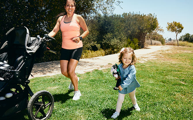 Anel in the park with her child