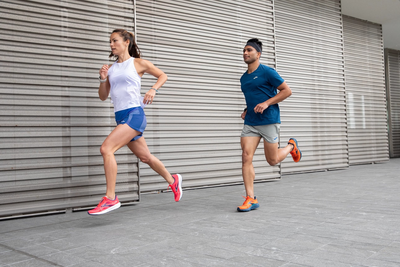 https://www.brooksrunning.com/on/demandware.static/-/Library-Sites-BrooksRunningShared/default/dw9ce05197/cms-content/Project/ADT/Brooks-Running/Blog/2022/Spring-2022/what-is-GTS/S22_APR_Monterey_Shot_04_CamA_0105.png
